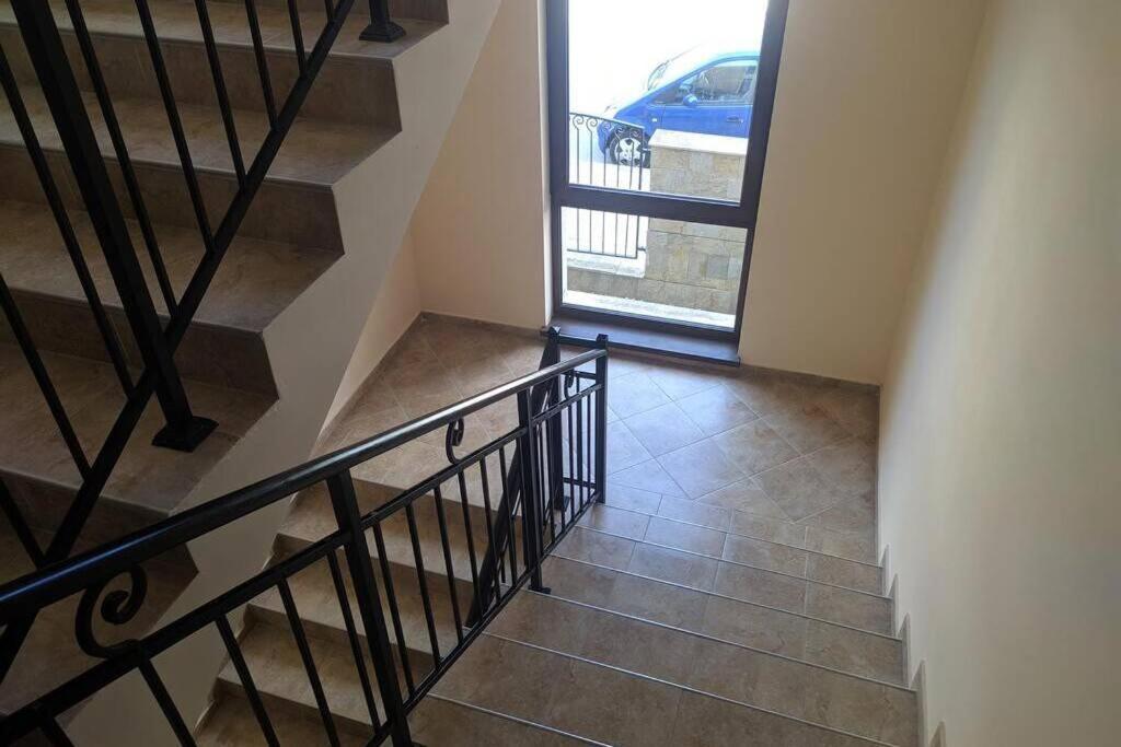 Apartamento Royal Sun, 6 People, 600 M From The Sea Sunny Beach Exterior foto