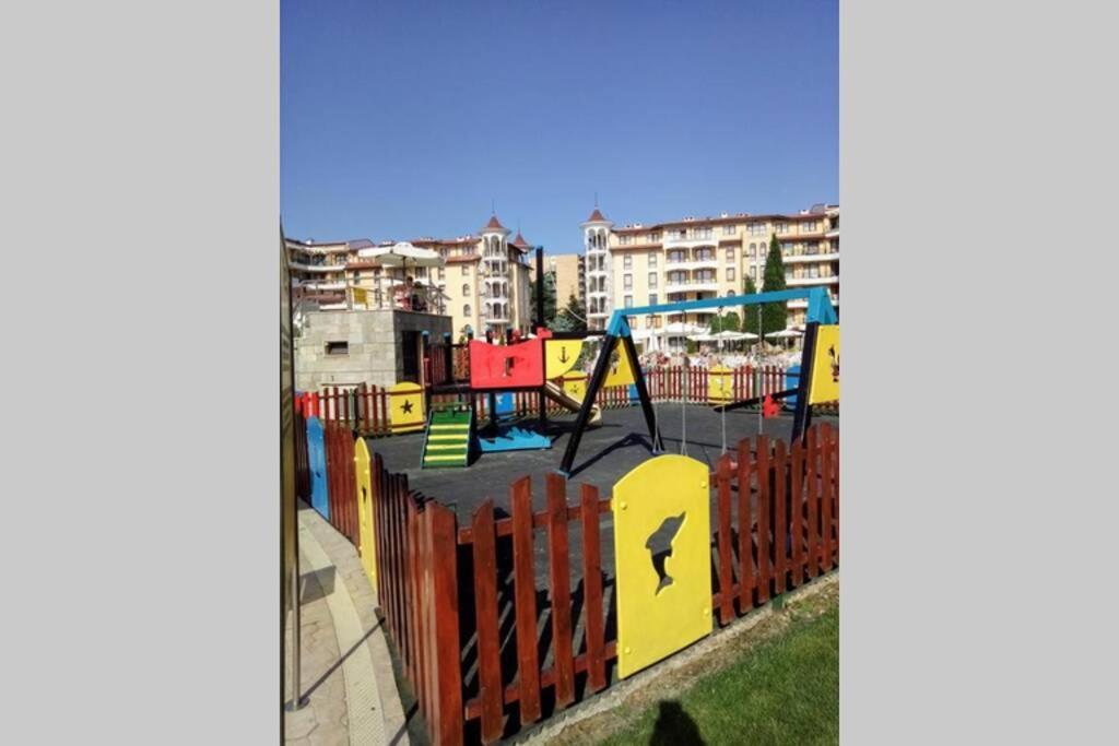 Apartamento Royal Sun, 6 People, 600 M From The Sea Sunny Beach Exterior foto