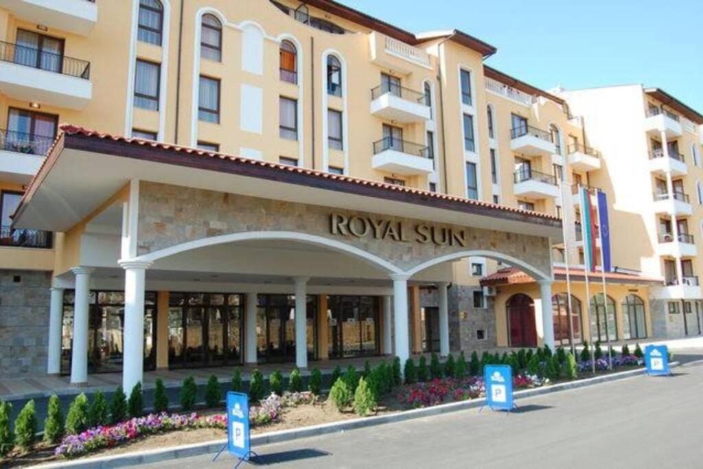 Apartamento Royal Sun, 6 People, 600 M From The Sea Sunny Beach Exterior foto