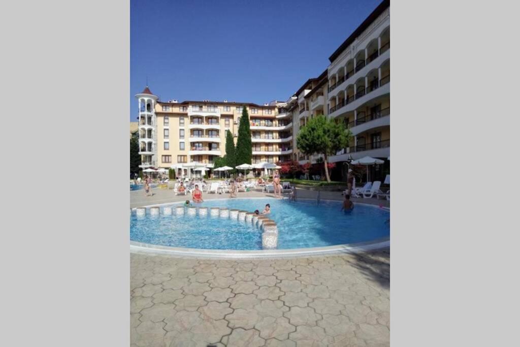 Apartamento Royal Sun, 6 People, 600 M From The Sea Sunny Beach Exterior foto