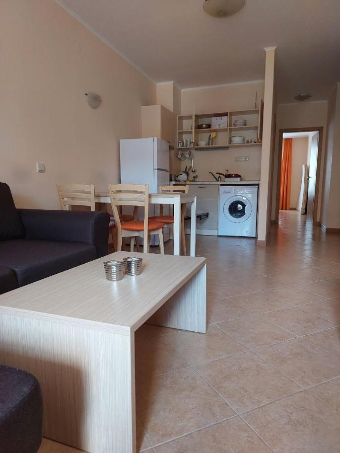 Apartamento Royal Sun, 6 People, 600 M From The Sea Sunny Beach Exterior foto